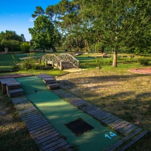 Le Mini Golf